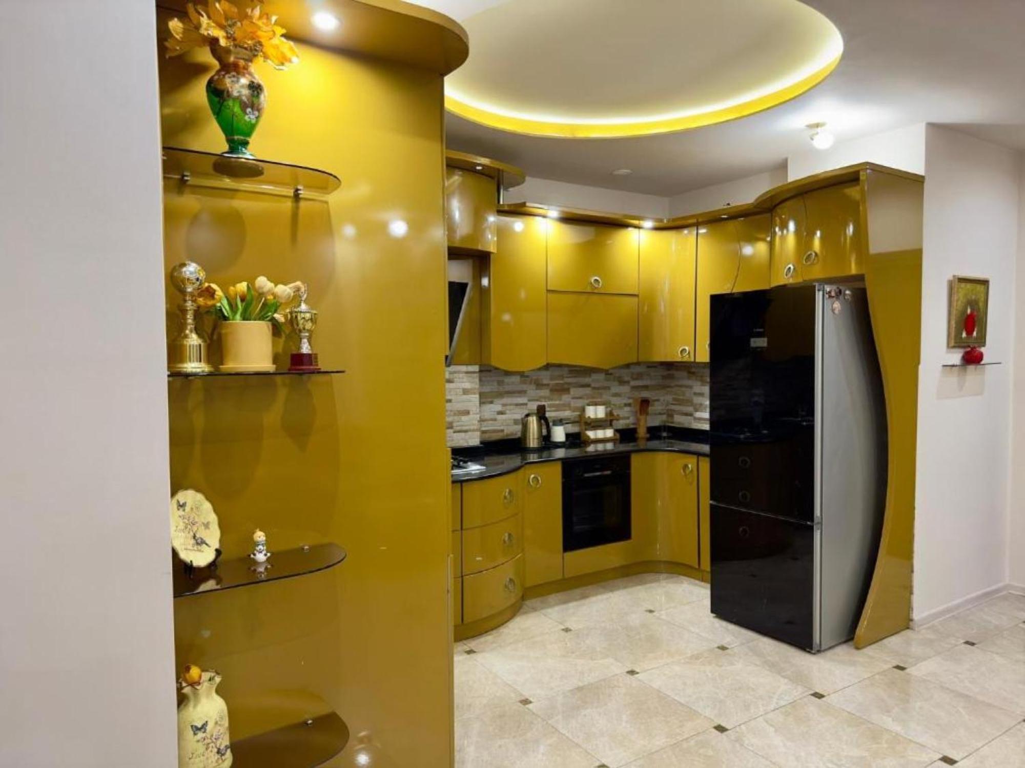 Elite Home バトゥーミ 部屋 写真